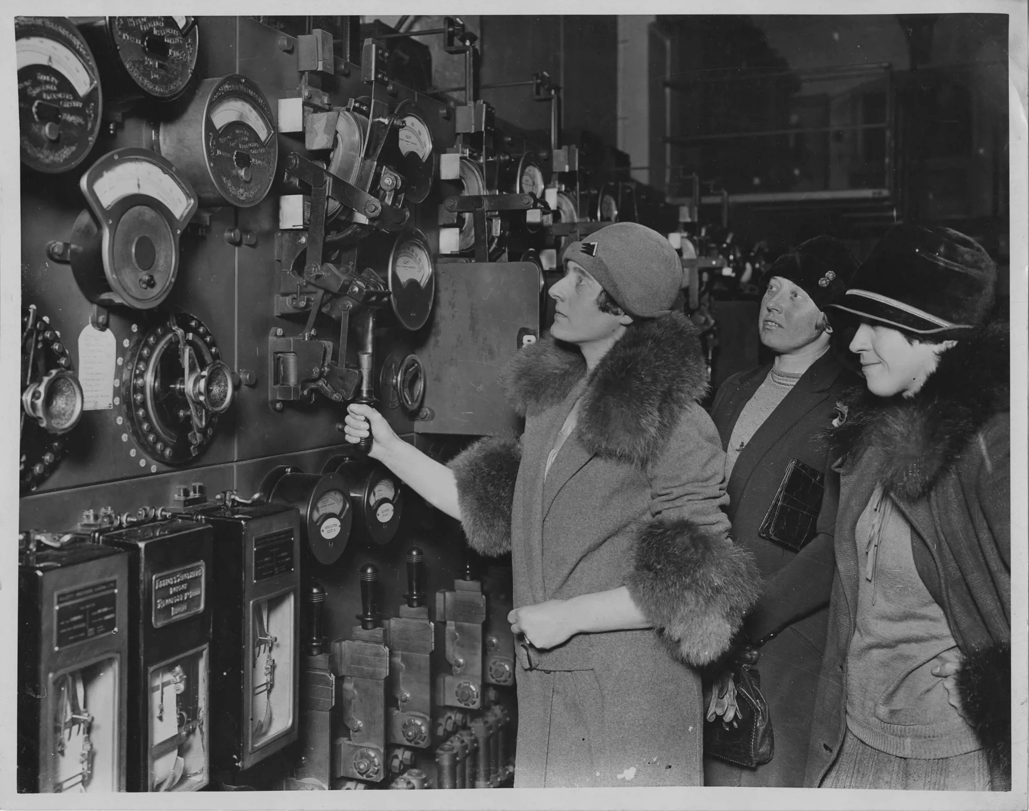 Women engineers visiting a factory c1930s, IET Archives ref NAEST 92/07/01/14