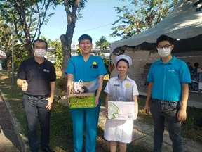 IET Malaysia, Northen Region Represenative, Khoo Boo Wooi and JCI Penang Organizing Chairman, Baron Ooi delivered the 3D Printed Face Shield to Hospital Lam Wah Ee, Penang
