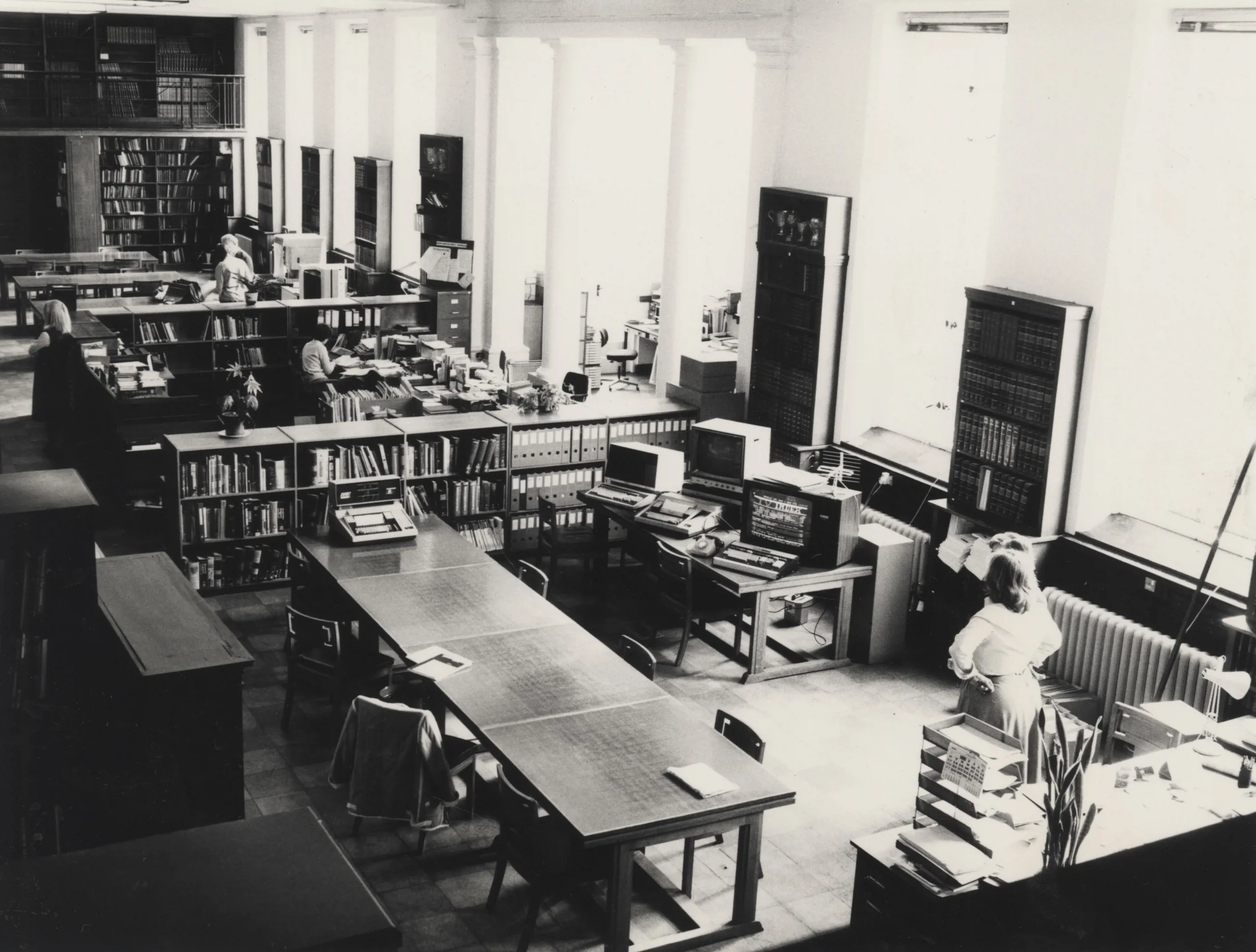 The IEE Library c 1980 ref. IET/SPE/01/33/29